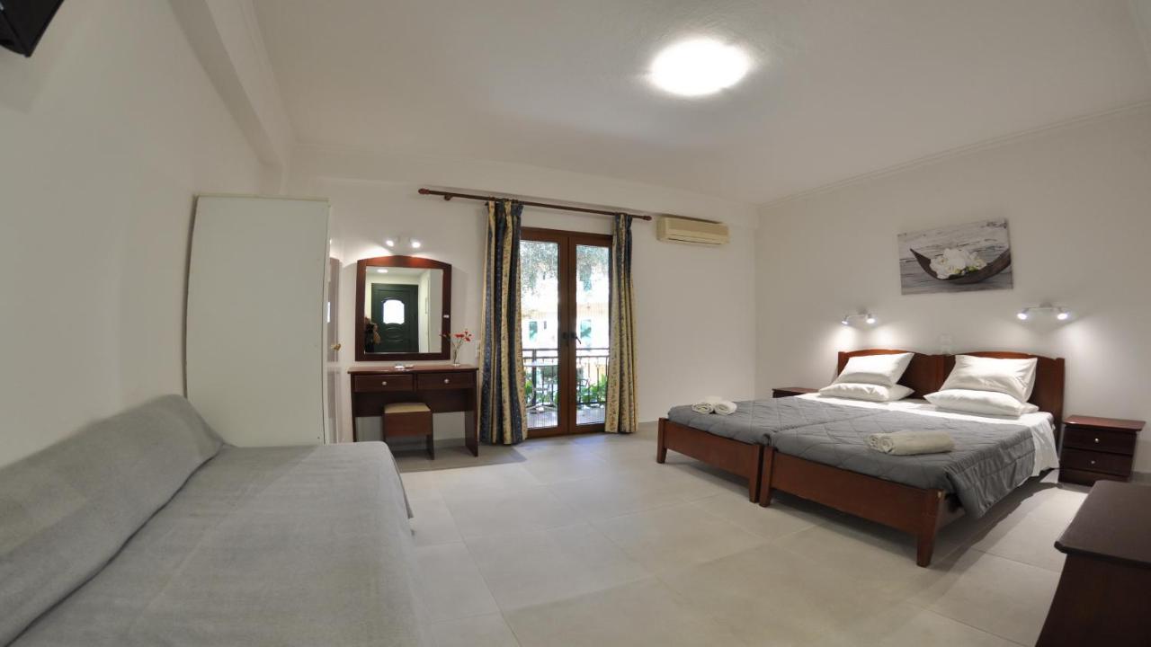 Villa Katerina Apartments Liapades Esterno foto