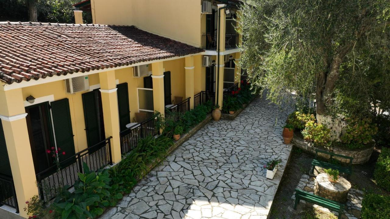 Villa Katerina Apartments Liapades Esterno foto