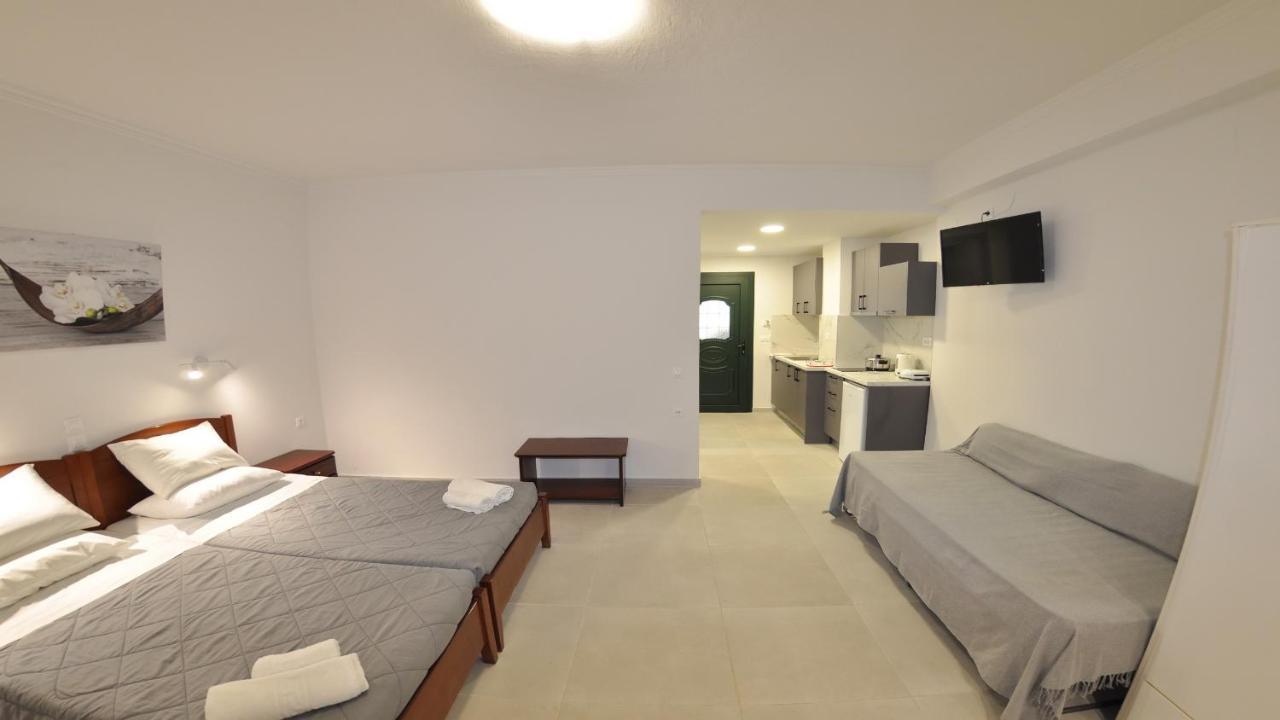 Villa Katerina Apartments Liapades Esterno foto