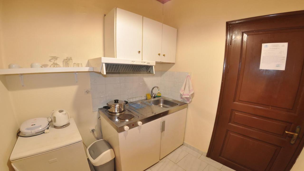 Villa Katerina Apartments Liapades Esterno foto