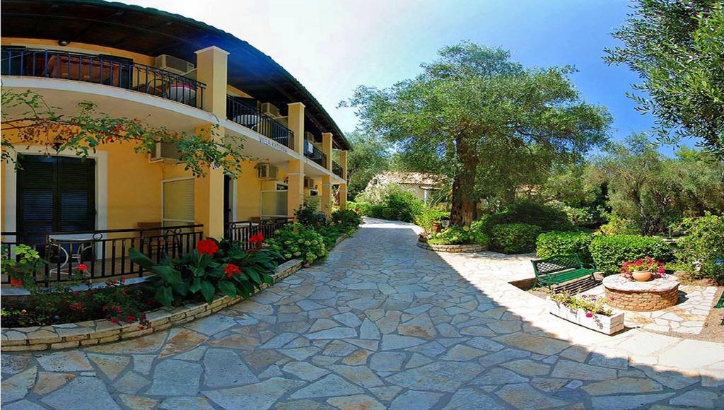 Villa Katerina Apartments Liapades Esterno foto